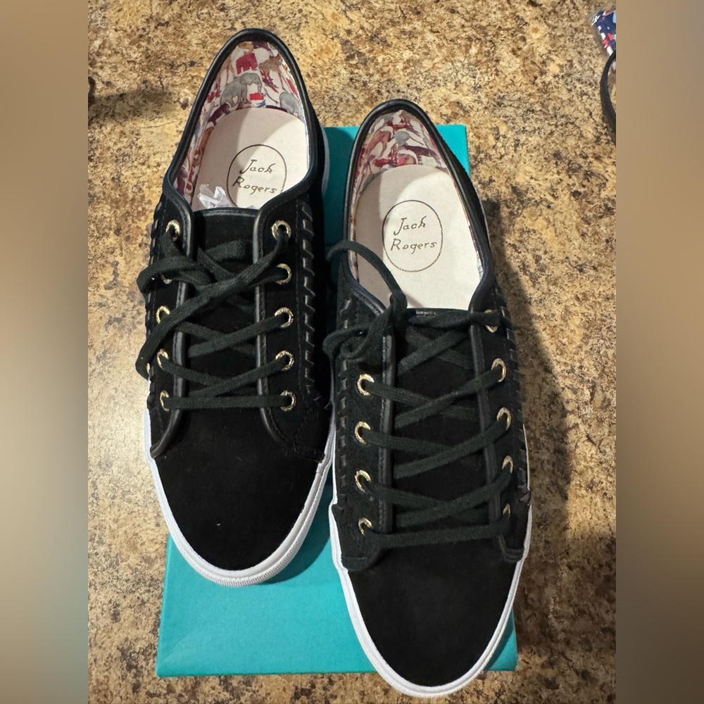 Jack Rogers Black Sneakers Classic Low-Top Design